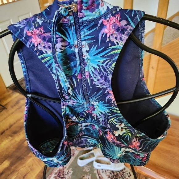 Kyodan High Neck Long Line Blue Tropical Sz. M Swim Tank - Picture 3 of 9